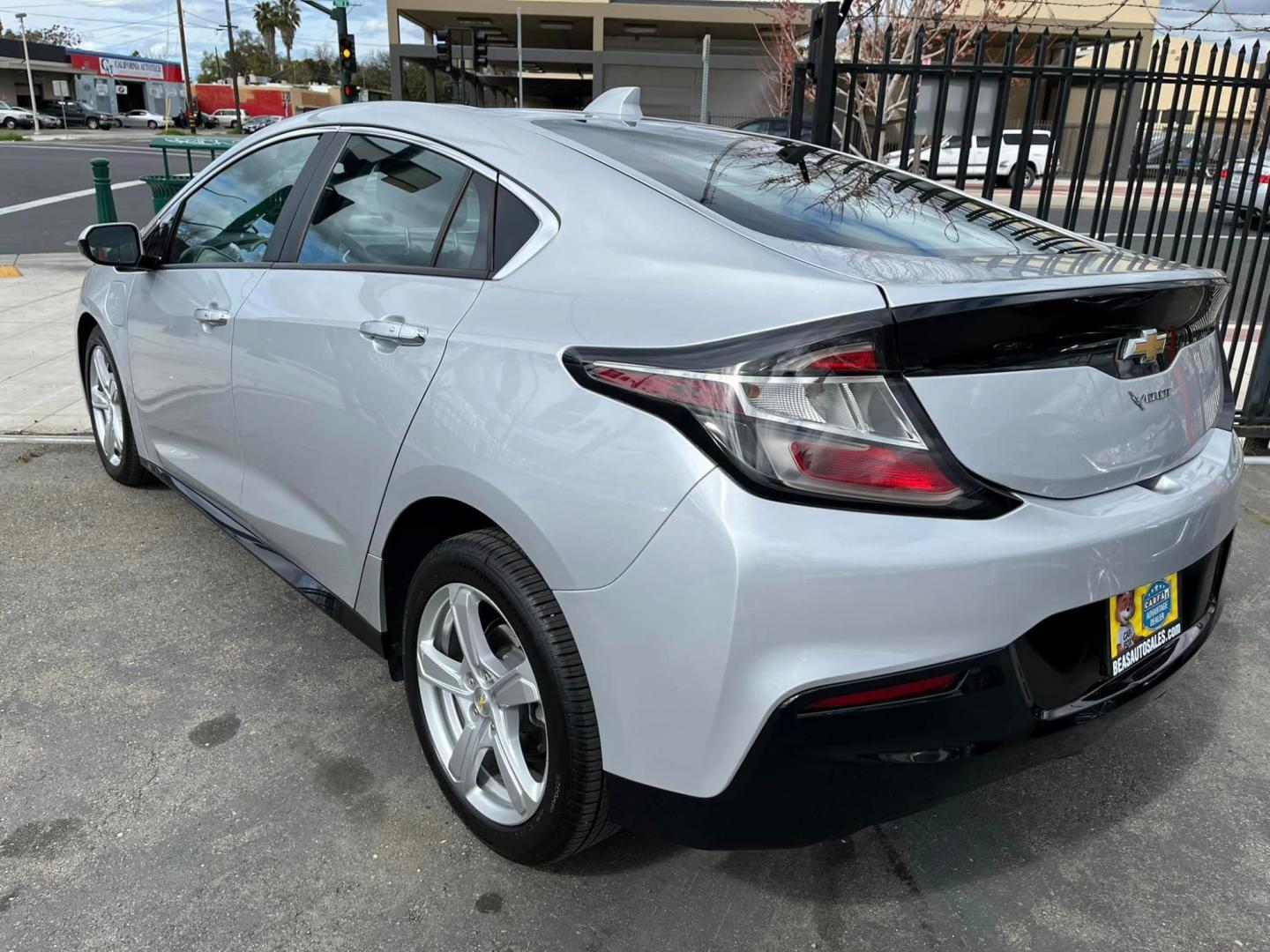 2017 SILVER /BLACK Chevrolet Volt LT w/ Standard Emission Package (1G1RA6S56HU) with an 1.5L L4 DOHC 16V engine, CVT transmission, located at 744 E Miner Ave, Stockton, CA, 95202, (209) 944-5770, 37.956863, -121.282082 - PLUS TAXES AND FEES - Photo#12